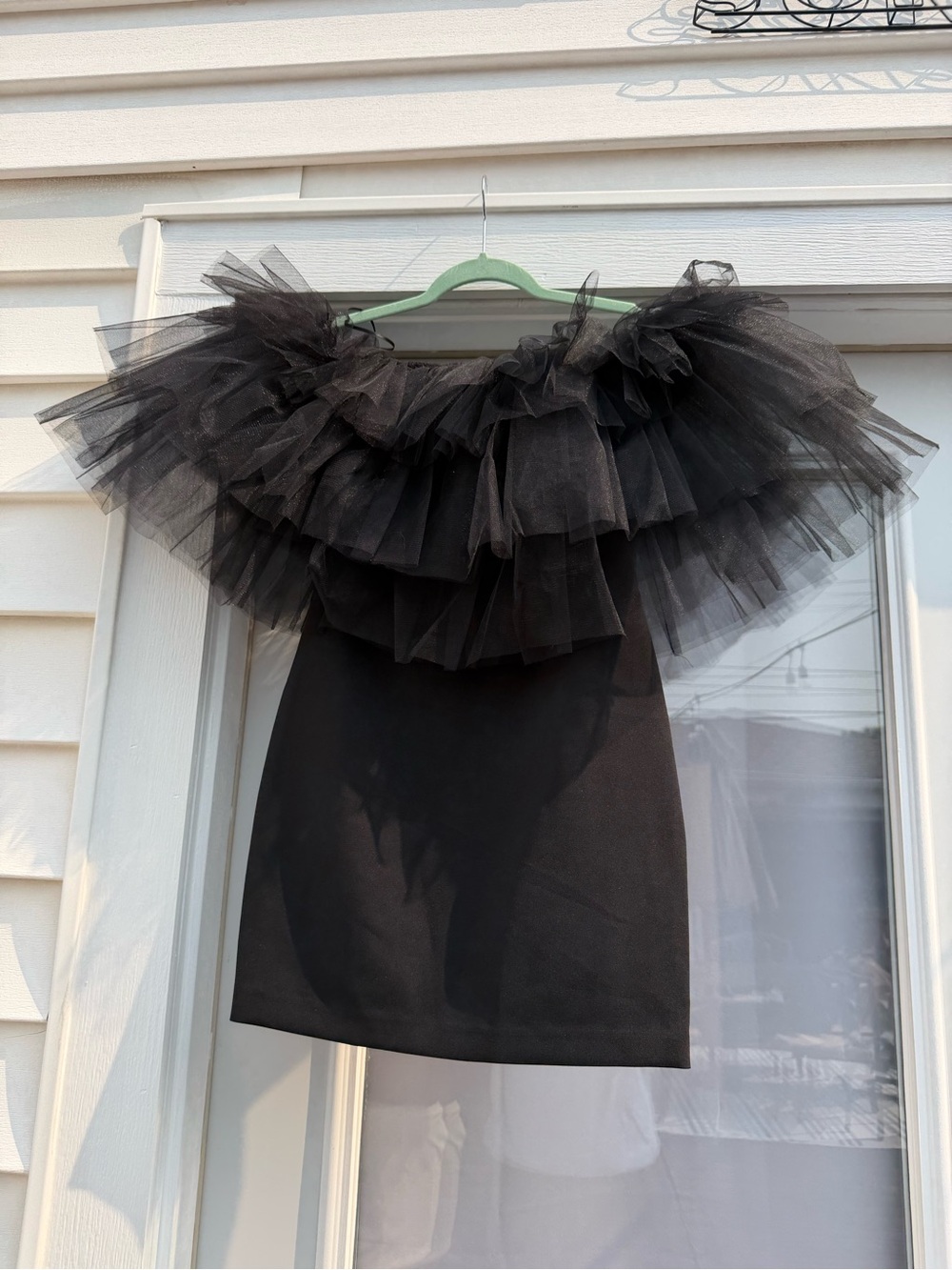 Elegant Black Tulle Ruffle Mini Dress